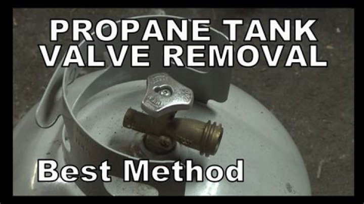 How do you loosen a stuck propane valve?