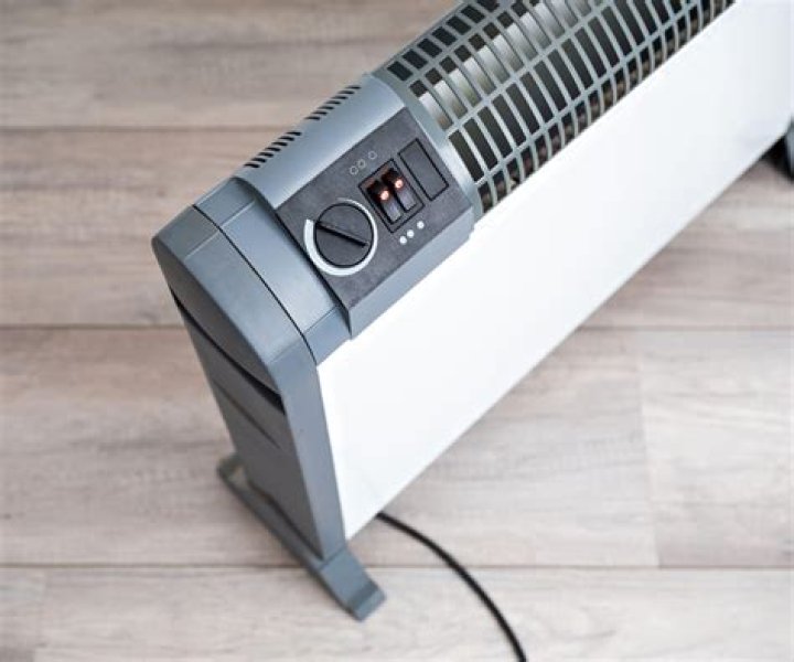 How many AC heaters are in a Dometic heater?