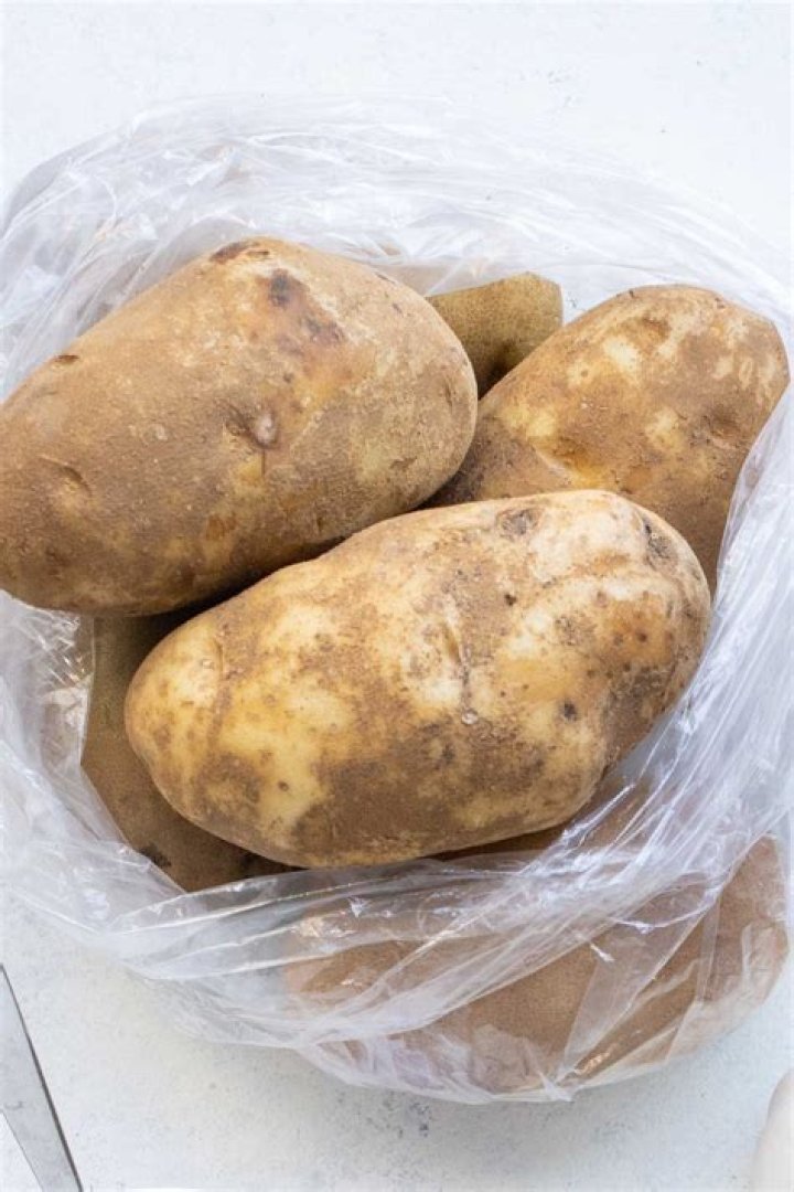 How many ounces is a pound of potatoes?