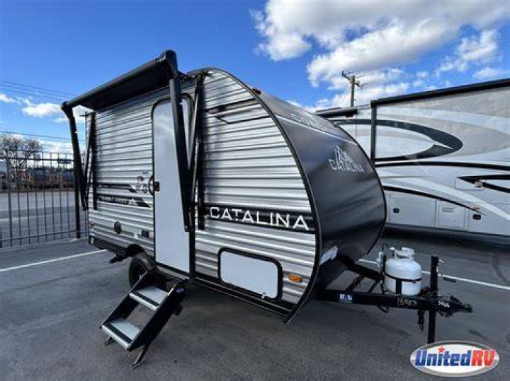 How much is a Coachmen Catalina worth?