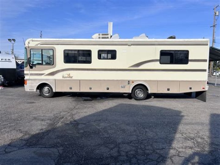 Is Fleetwood Bounder a good motorhome?