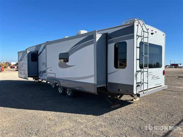 Is Highland Ridge a good travel trailer?