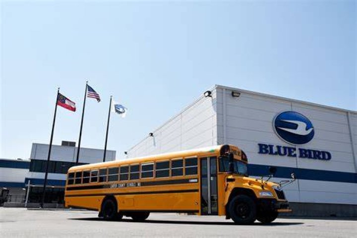 Is the Blue Bird school bus powered by Cummins?