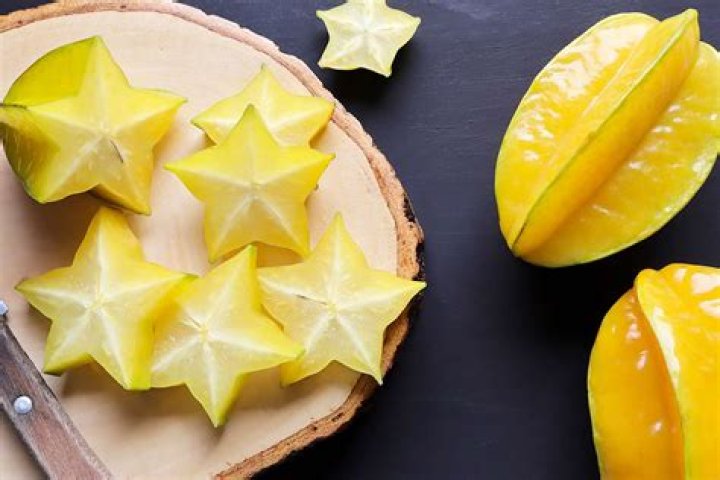 Is the skin of a star fruit edible?