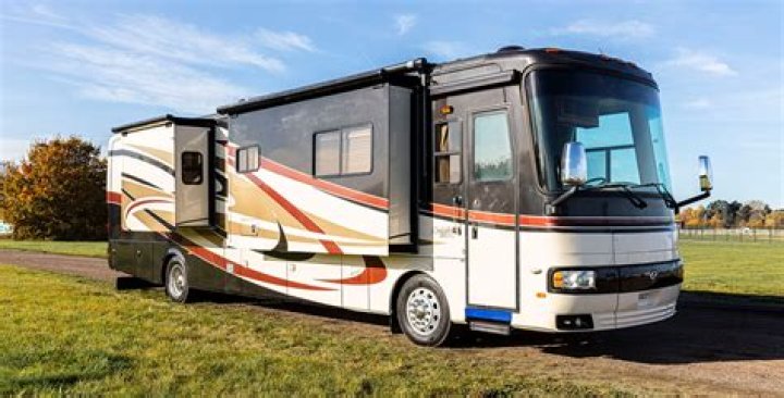 What are the features of a Monaco Coach RV?