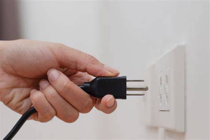 What happens if you plug in wrong voltage?